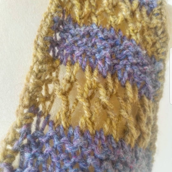 Vintage 70's Crochet Hippie Vest!⭐🌙 - Picture 8 of 8